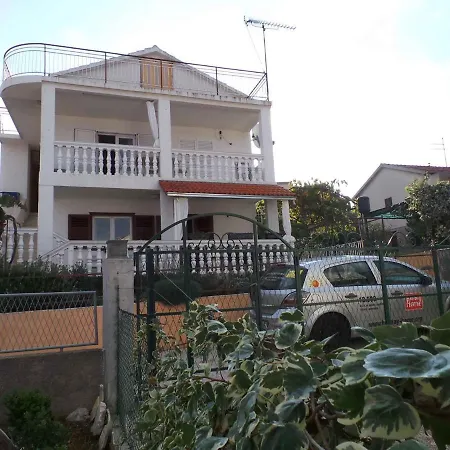 Apartment Grebastica/sibenik Riviera 7036