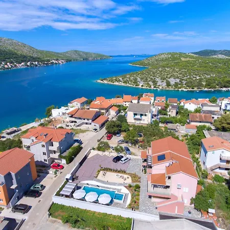 - Sibenik Riviera 7036 Grebastica