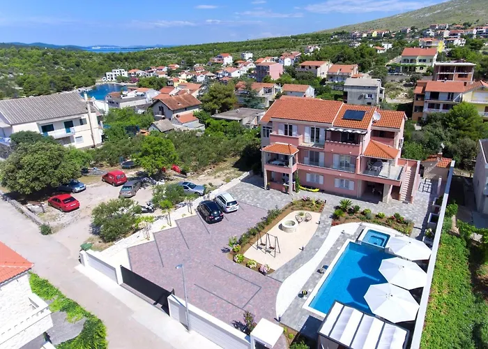 - Sibenik Riviera 7036 דירה *